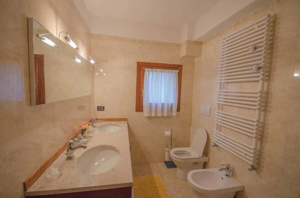 Appartement Ca' Pierre à Venise 0*,