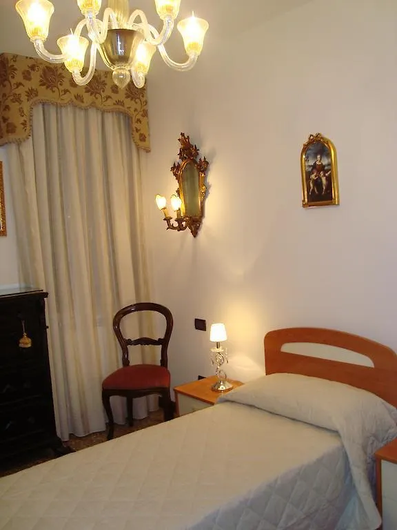 Appartement Ca' Pierre à Venise 0*,  Italie